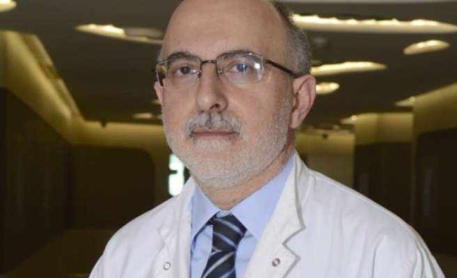 Liv Hospital Ulus Beyin ve Sinir Cerrahisi Uzmanı Prof. Dr. Mustafa Kemal Hamamcıoğlu 