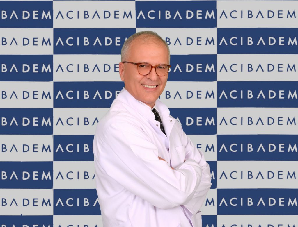 Ortopedi ve Travmatoloji Uzmanı Prof. Dr. Mustafa Karahan