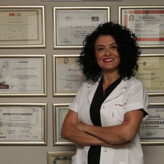 Dr.Birg&uuml;l Altunt&uuml;rk