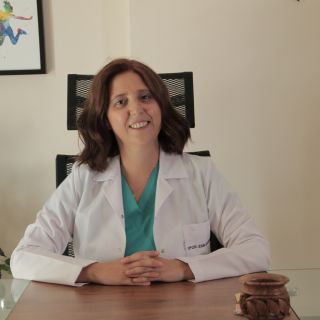 Op. Dr.Esin Kayaoğlu Üstünova