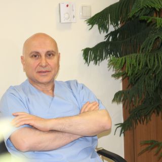 Prof. Dr. Mahmut KÖMÜRCÜ