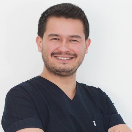 Ortodontik Tedavi Sonrası Dişlerim Eski Haline Döner Mi? 2