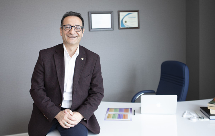 Sosyal medya günümüzün modern simsarı mı? — haber görseli