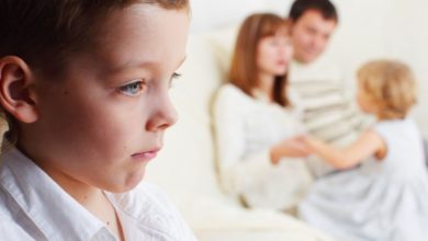 Kardeş Kıskançlığının Sebebi Kim? 1