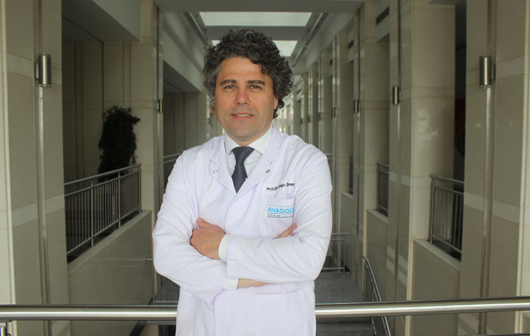 Kardiyoloji Uzmanı Prof. Dr. Ertan Ökmen