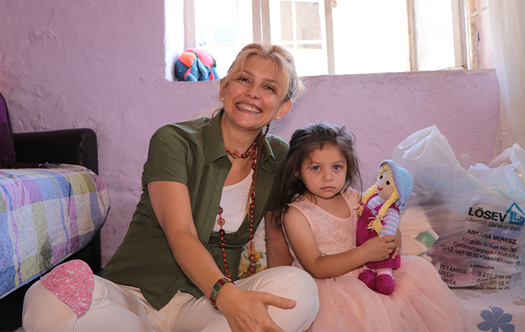 Halide’nin dünyasına renk katalım 6