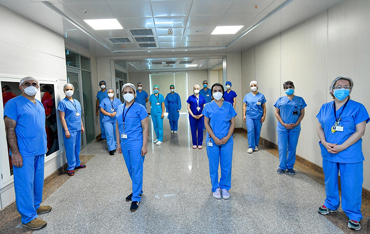 Acıbadem’den 40 kişilik uzman ekip, Azerbaycan’a gitti 7