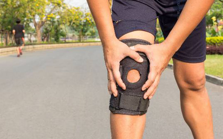 Ağrıyan dizi sıkı bağlamayın 1