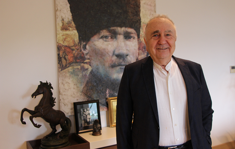 Bedrettin Dalan “Hastanede Antimikrobiyal Ameliyathane Havası Dönüyor” 6