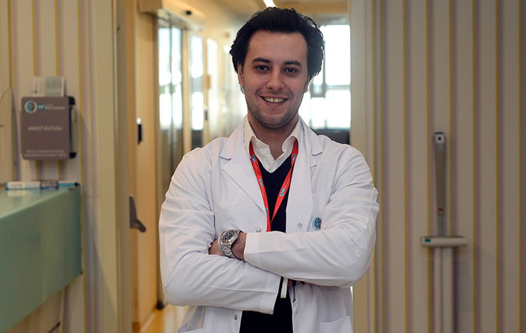 Klinik Psikolog Çağrı Akyol Çevirir