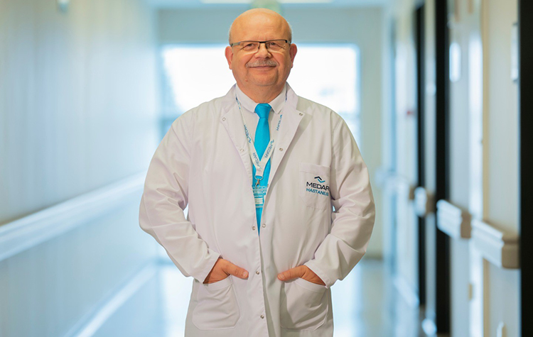 Kopan Parmağa Mikro Cerrahi ile Müdahale 2