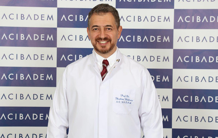 Kadın Hastalıkları ve Doğum/ Perinatoloji Uzmanı Prof. Dr. İbrahim Bildirici