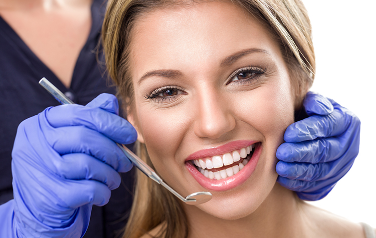 İmplant uygulamalarının gülüşünüz için önemi 7