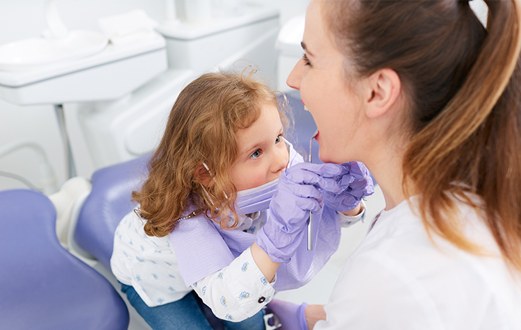 Çocukları dişlerini fırçalamaya teşvik etmenin etkili yolları 7