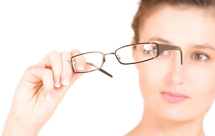 Akıllı Lensler İle Gözlüklere Elveda 7