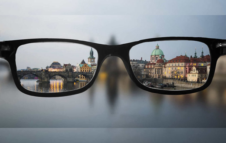 Uzun süre ekrana bakmak miyopi sebebi 7