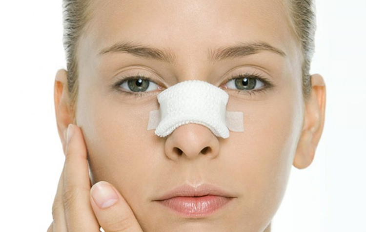 Yüz asitmetrisi burun güzelliğini gölgeleyebiliyor ! 7