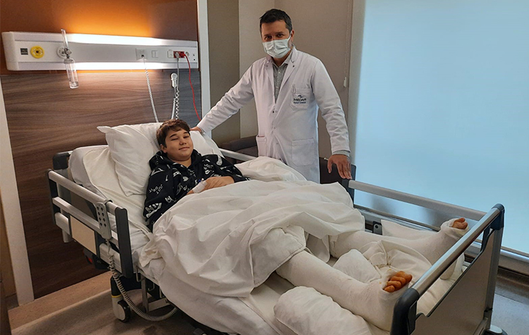 Bebekliğinden Beri Parmak Ucunda Yürüyen Hastaya Başarılı Operasyon 7