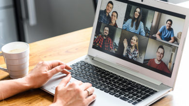 Sosyal mesafeyi koruyun sosyal bağlantınızı kesmeyin 1