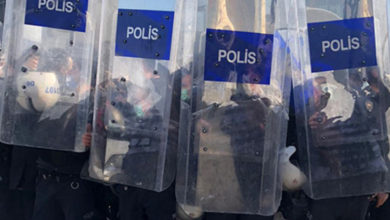 Sağlıkçıların Protestosuna Polis Engeli 1
