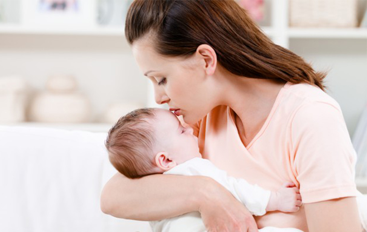 COVID Ebe Anne ve Yavrusunu Ayıramadı ! 6