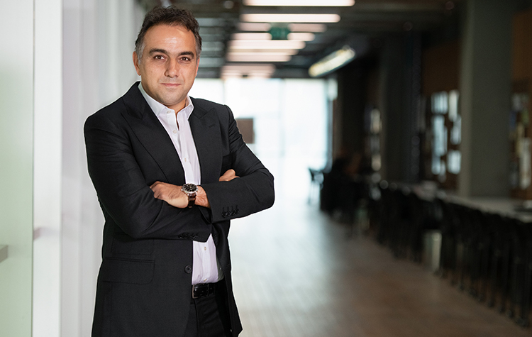 Pfizer-Biontech aşısı dünyanın en fazla satan ikinci ilacı olacak 6