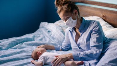 Pandemide yenidoğan bakımına özel 10 önemli kural! 1