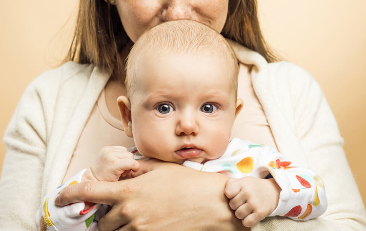 Bebeğinizi Kucağa Almadan da Güvende Olduğunu Hissettirebilirsiniz 7