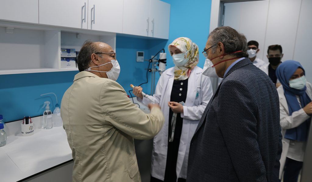 Prof. Dr. Nevzat Tarhan: “Hastalıkların tedavisinde gen çalışmaları önem kazanıyor” 3