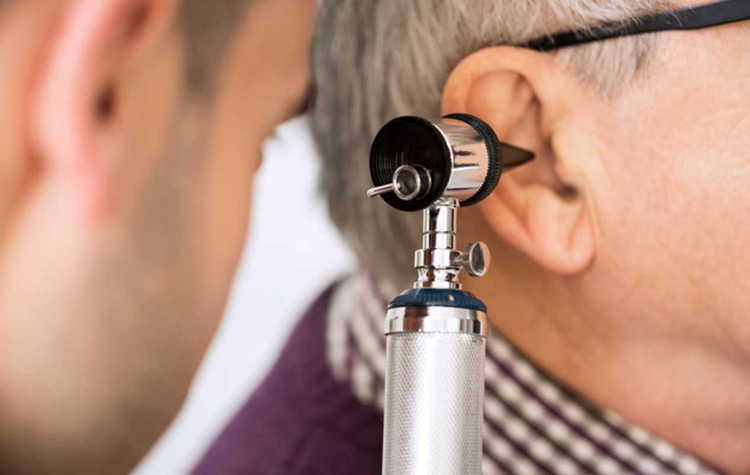 Sıcak havaların vazgeçilmez hastalığı; Dış kulak iltihabı 7