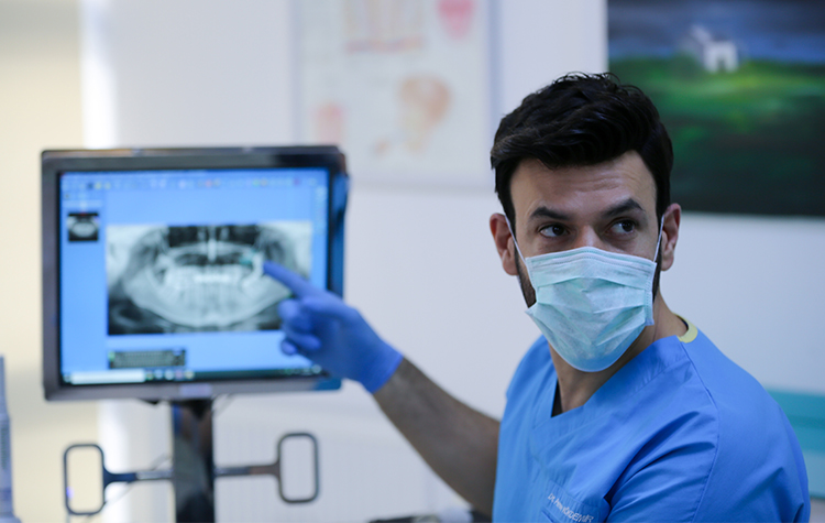 İmplant uygulamalarının gülüşünüz için önemi 7