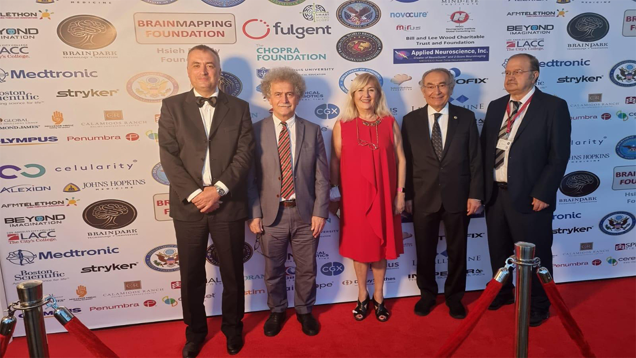 Üsküdar Üniversitesi akademisyenleri SBMT Zirvesi’ne katıldı 7