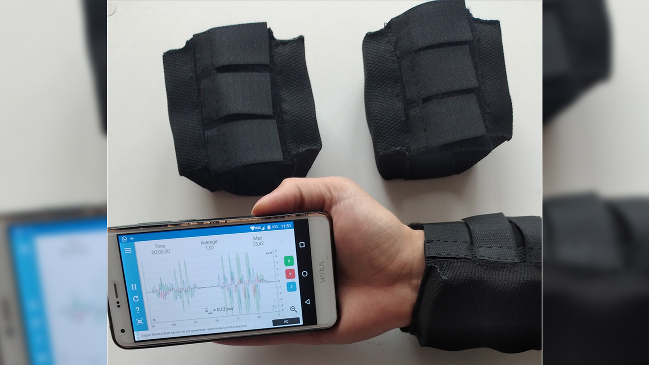 El titremesini önleyen bileklik tasarlandı! 7