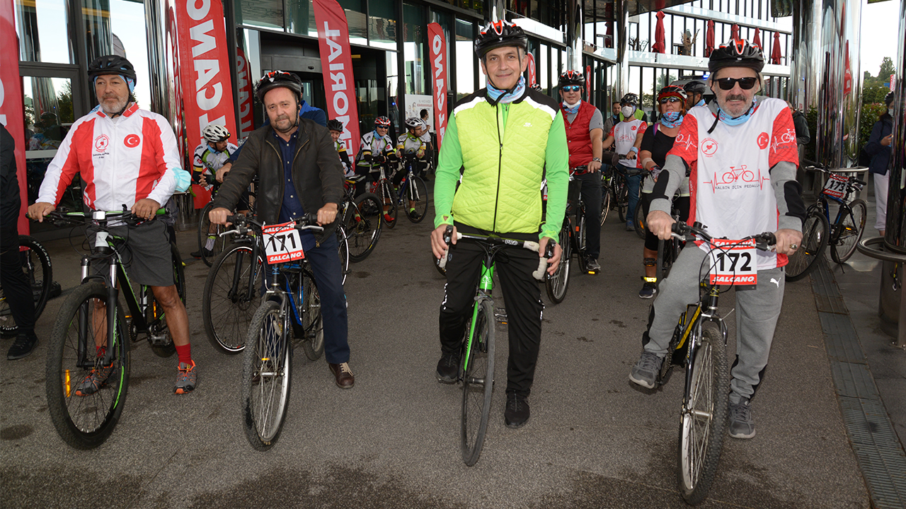 Pedallar Kalp Sağlığı için çevrildi 6