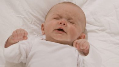 Bebeklerde katılma nedir? İlk yardım nasıl olmalı? 5