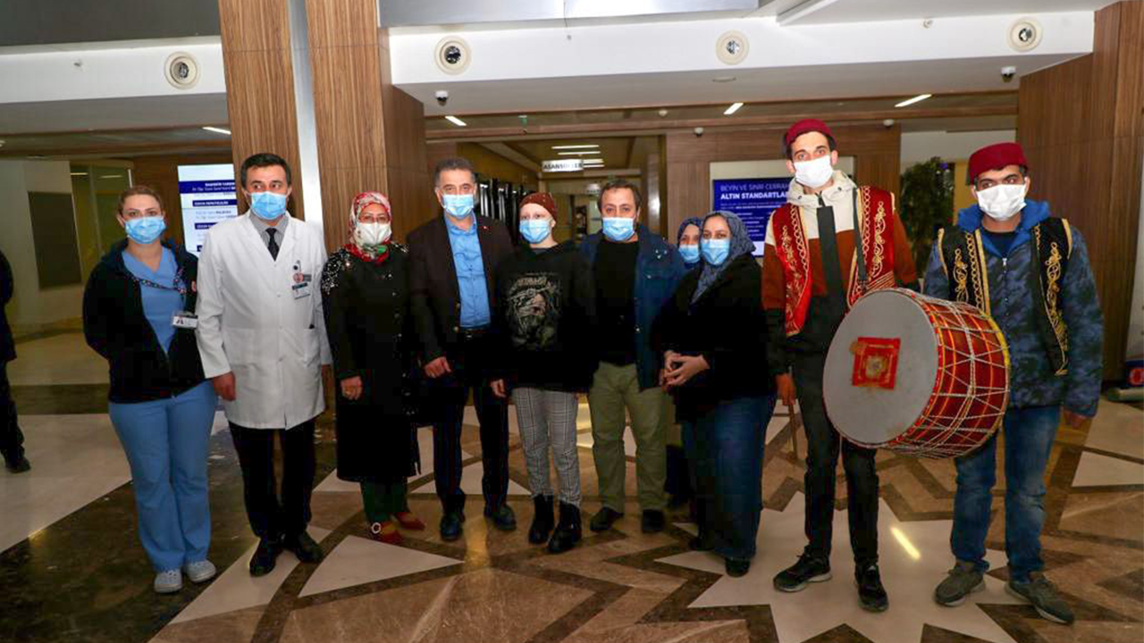 Hastanede Ramazan davulu sürprizi 7