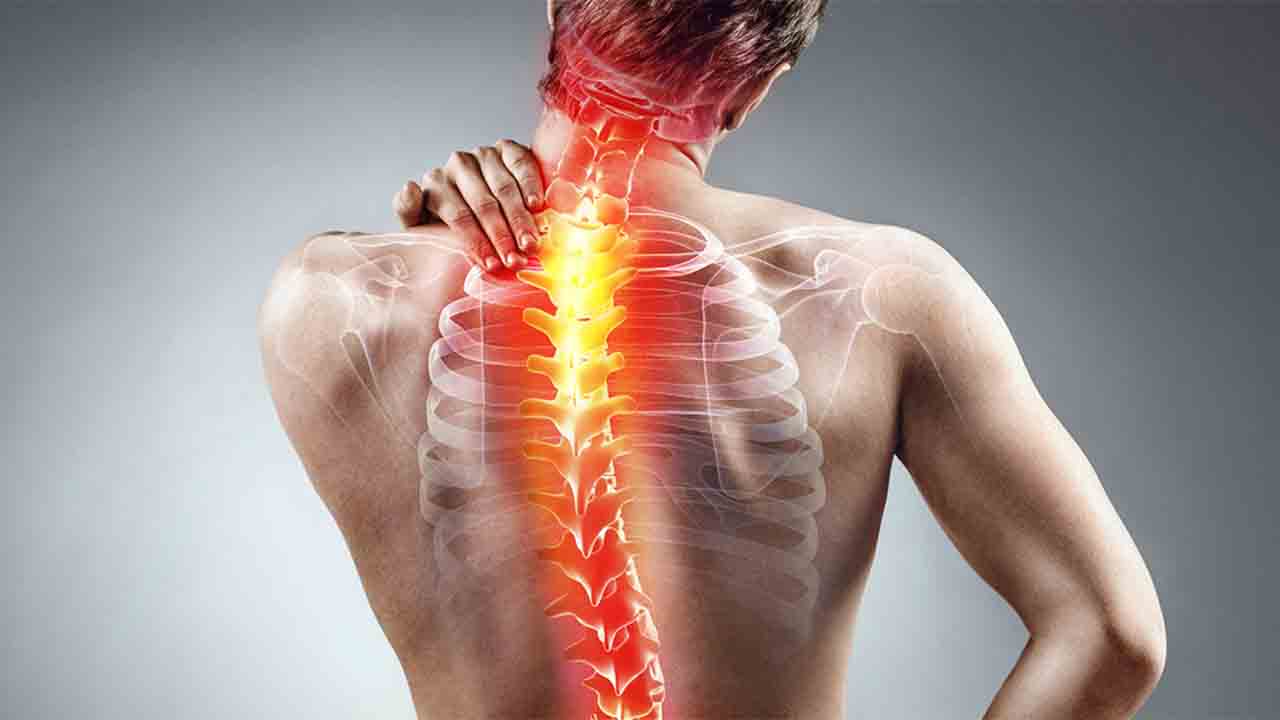 Okul çağı çocuklarında Skolyoz belirtilerine dikkat! 8