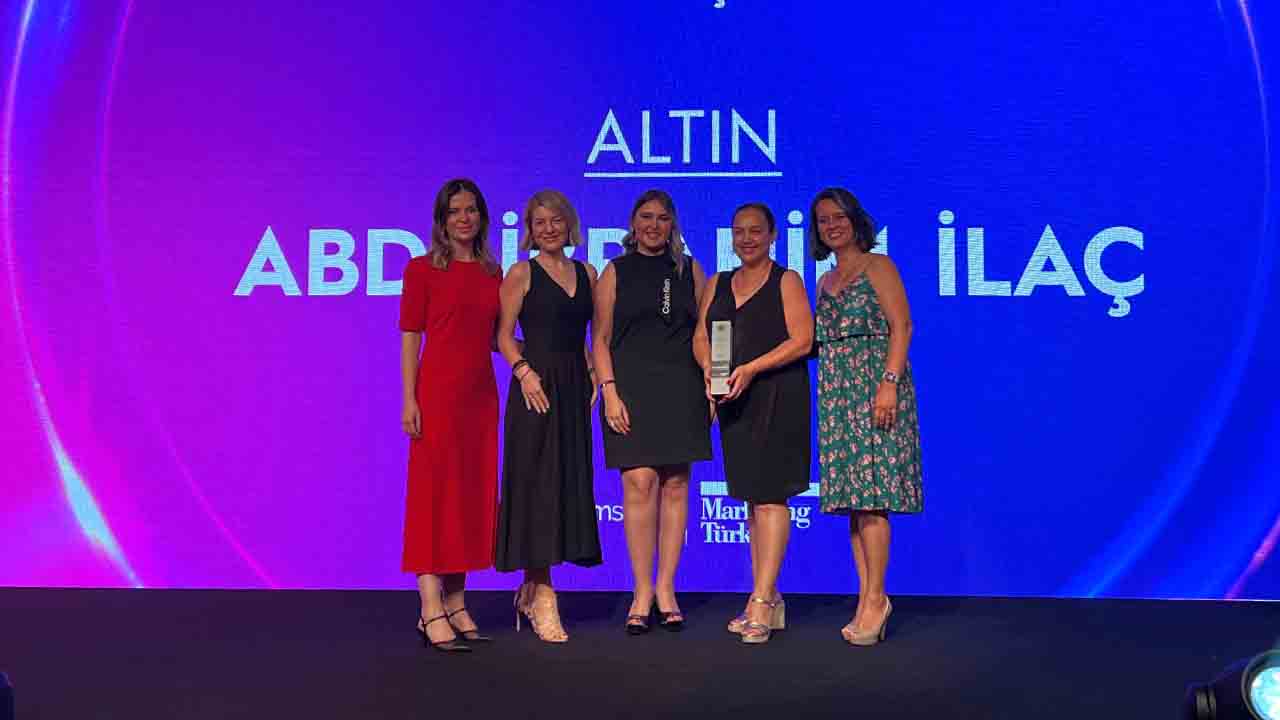 Türkiye’nin iyileştiren gücü Abdi İbrahim’e 4 prestijli ödül daha 6