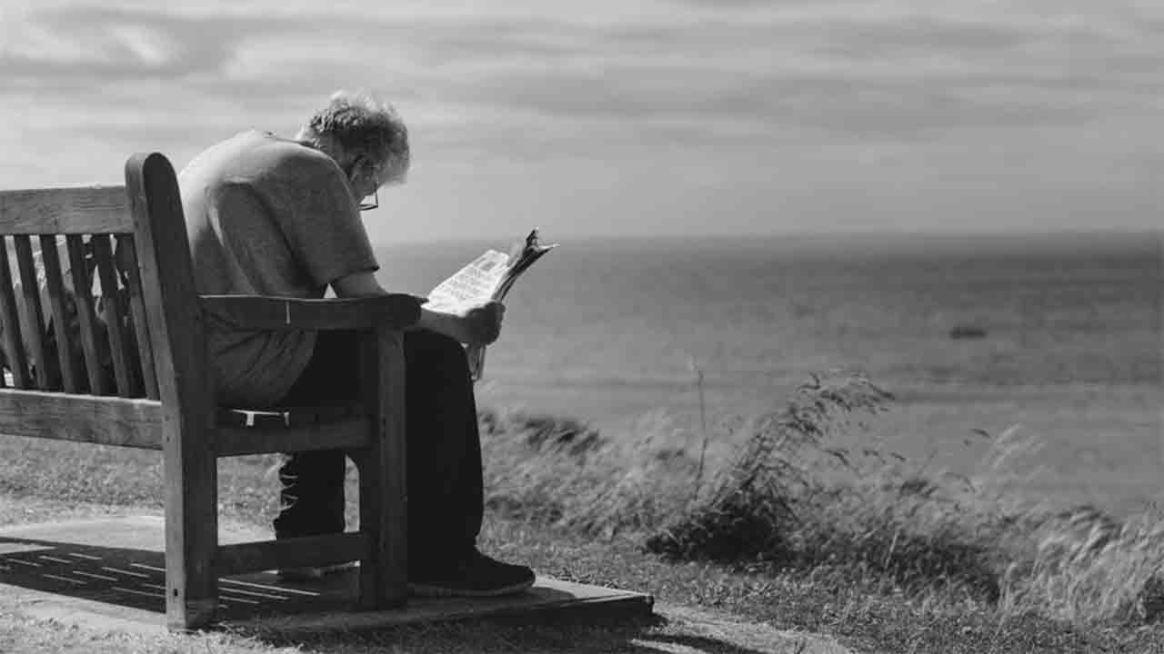 Yalnız yaşayan Yaşlılarda intihar düşüncesi gelişebiliyor 7