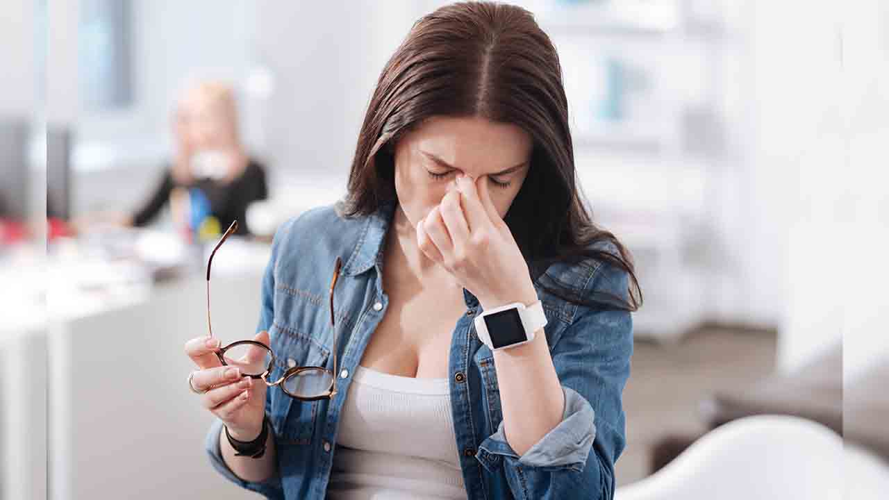 Baş ağrısı, Göz hastalığının habercisi olabilir 6