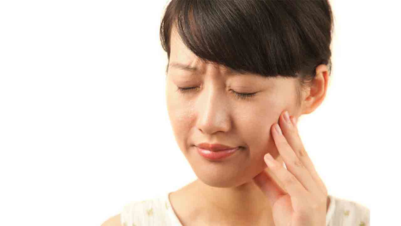 20 yaş dişleri çenede ağrıya neden olabiliyor ! 6