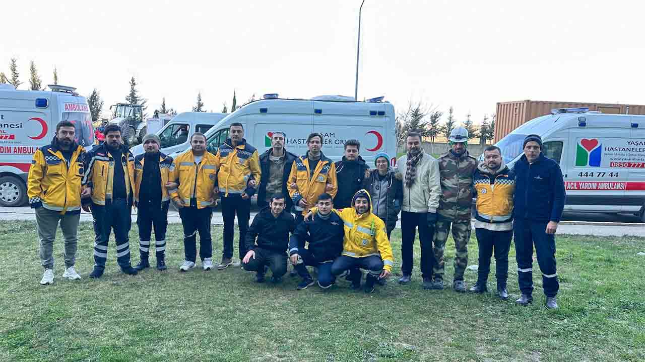 Antalya’dan yüzlerce sağlıkçı, deprem bölgesine gitmek için gönüllü oldu 6