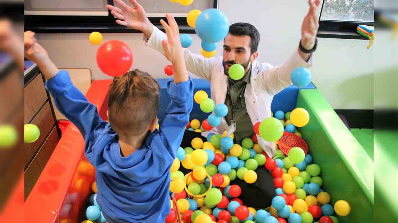 Otizmli çocuklar bağımsızlıklarını ergoterapi ile kazanıyor 7