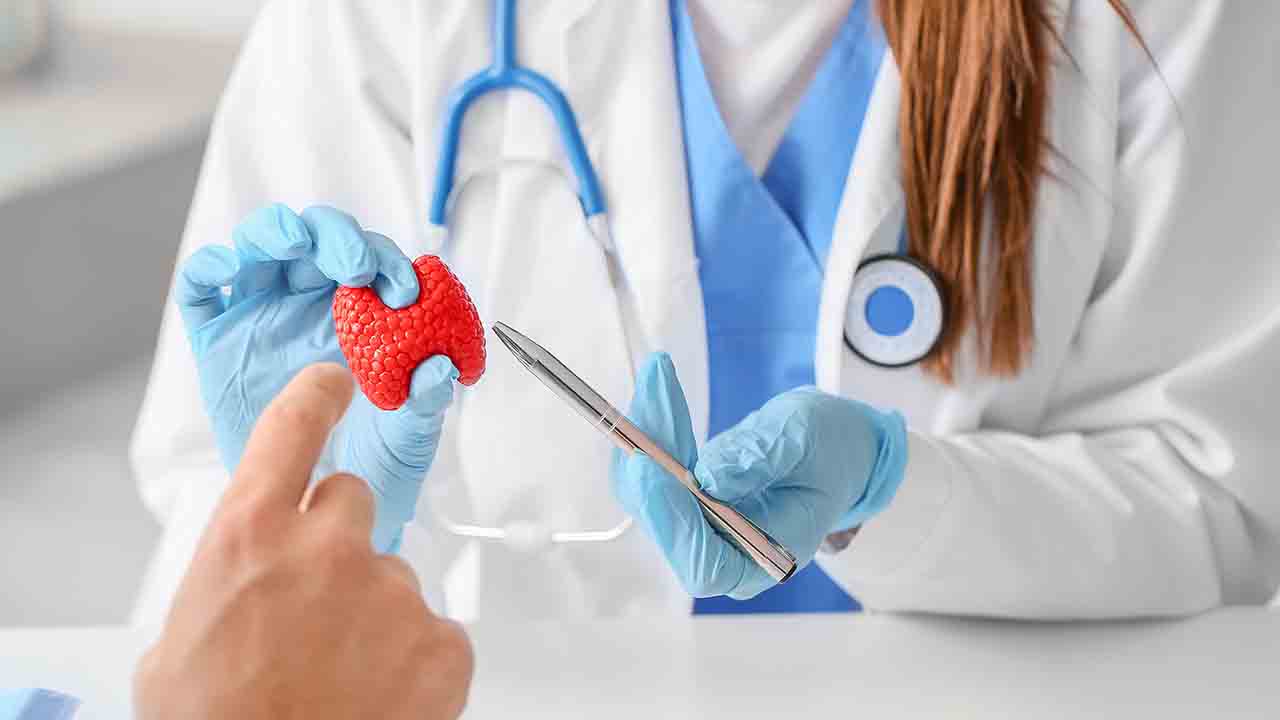 Uzmanından Tiroid Kanseri uyarısı: Nodülün boyutu 4 cm'den fazlaysa Dikkat! 7