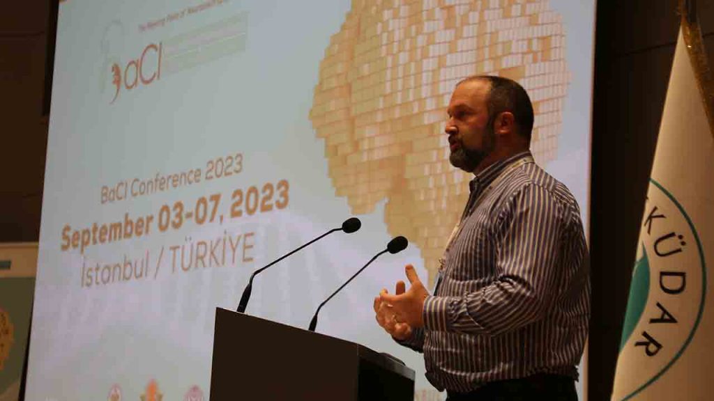 Prof. Dr. Derek Fisher: “Beynin hangi ilaçla nasıl göründüğünü görüyoruz!” 2