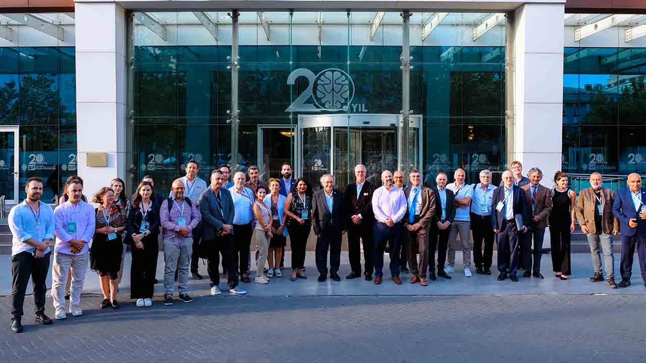 Depresyon bipolar bozukluğun başlangıç noktası mı? 7