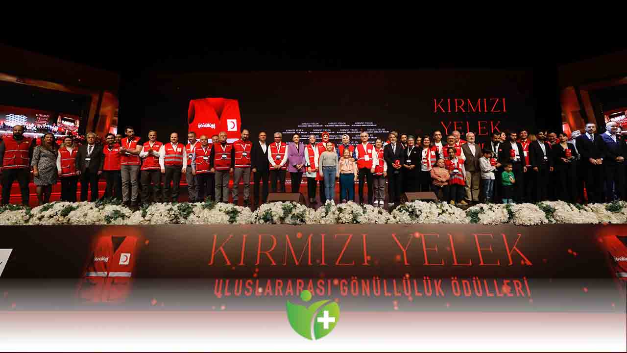 Gönüllülük hikâyeleriyle kalpleri ısıtanlara kızılay’dan ödül 7