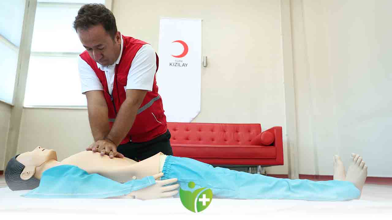 Kızılay her evde bir ilk yardımcı hedefine eğitimlerle yaklaşıyor 9