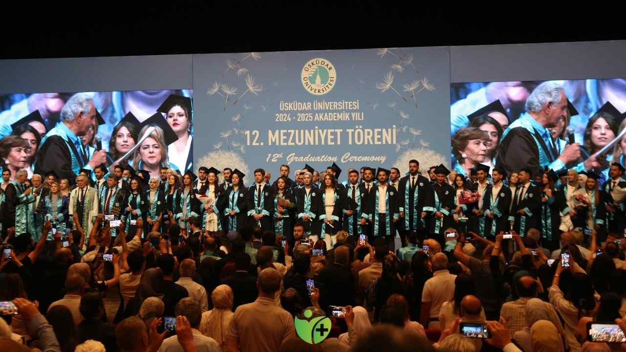 Geleceğin hekimleri artık hazır: Üsküdar Üniversitesi'nden Sağlık sistemine genç kan! 10