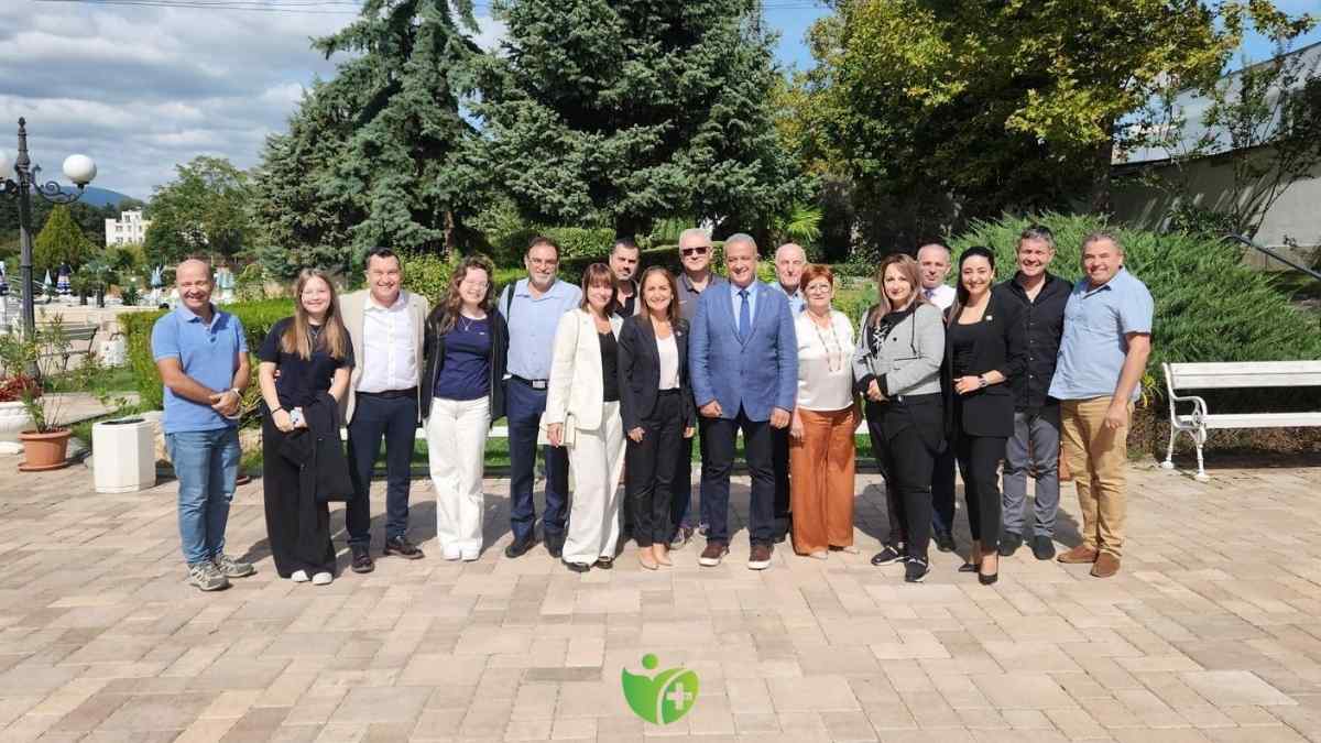 Türk ve Bulgar Diş hekimleri Akademik alanda iş birliği protokolü imzaladı 7